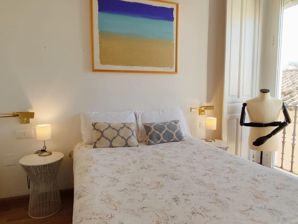 Homeyseville- Lovely Apartment In Seville City Center, Parking Optional Buitenkant foto