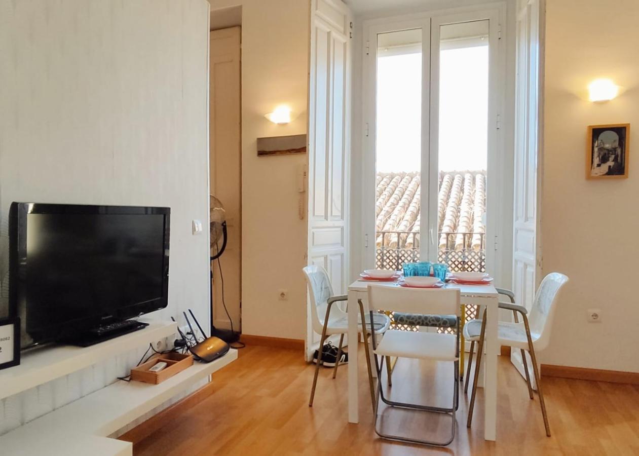 Homeyseville- Lovely Apartment In Seville City Center, Parking Optional Buitenkant foto